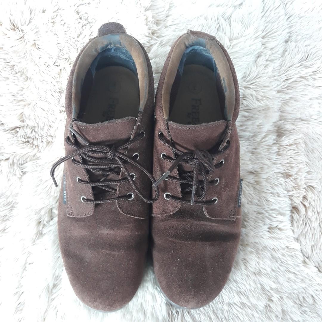 PRELOVED FreeStep by Grosby Suede Lace Up Ankle Boots Women s