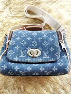 Preloved Sling Bag / Hand Bag Louis Vuitton Denim
