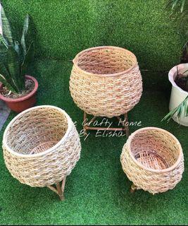 RATTAN PLANT STAND/PLANT BASKET/PLANT STAND