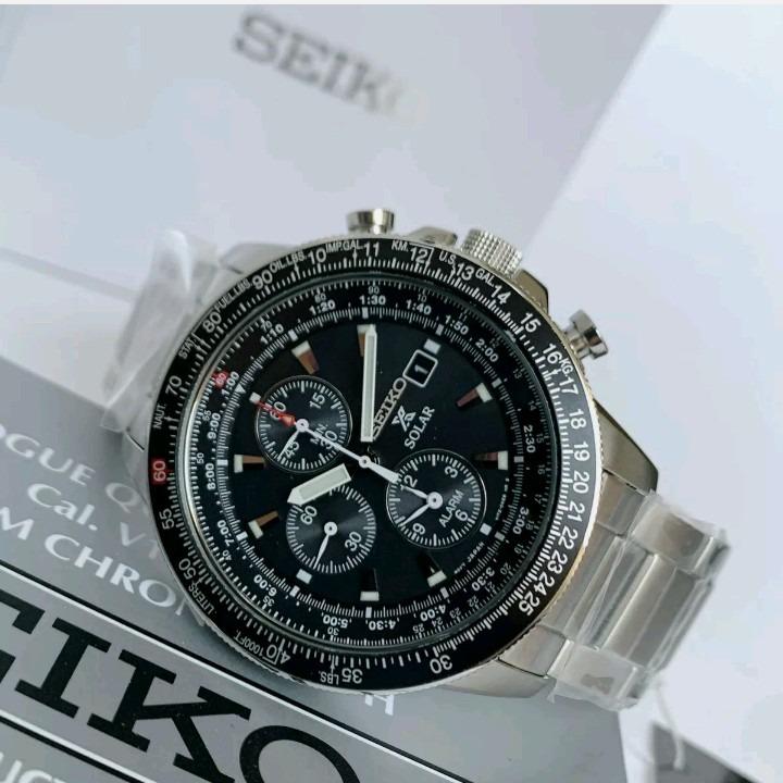 Seiko SSC009P1 Prospex Solar Chronograph Flightmaster Silver Steel Watch,  Luxury, Watches on Carousell