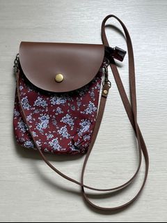 (Category: ) located in . Submitted by shopshop13 (Listing ID 1126777255, Image 1). Description: .