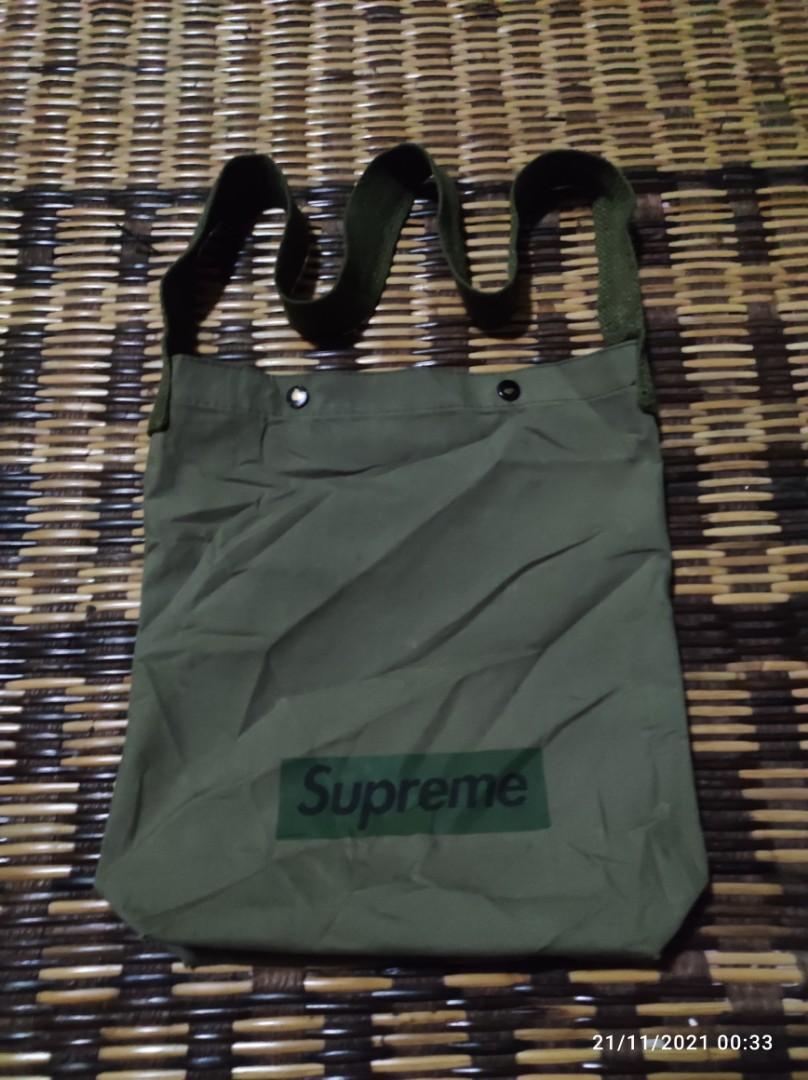 Green supreme best sale shoulder bag