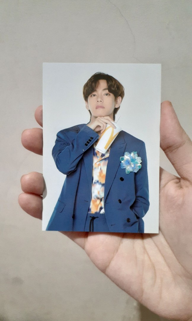 taehyung mcdonalds shirt