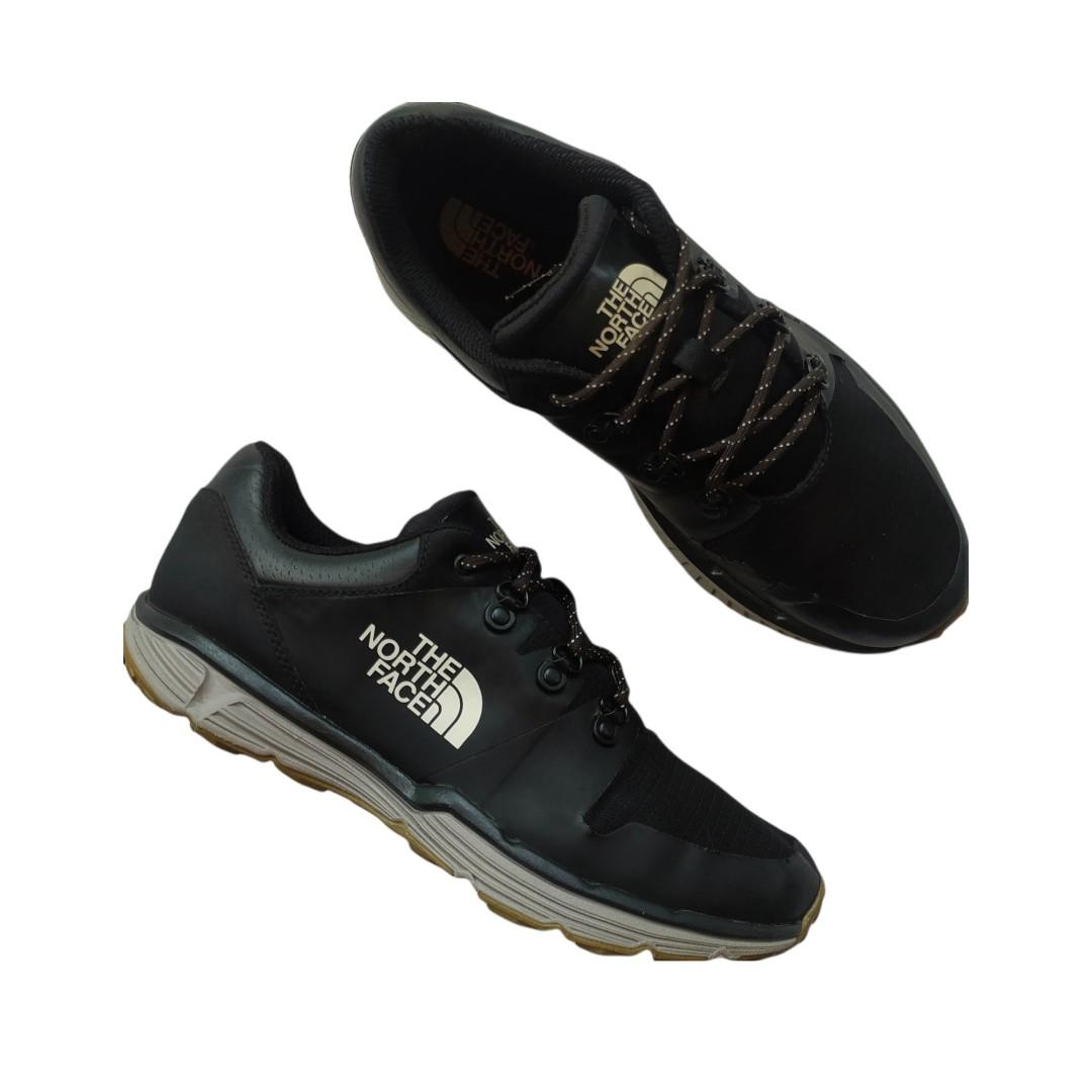 Sepatu running the north face new arrivals