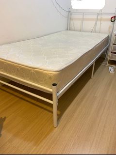 (Category: ) located in . Submitted by jiunnyan92 (Listing ID 1126746341, Image 1). Description: .