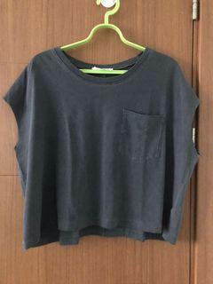 unbranded crop top  with pocket - (dark gray)