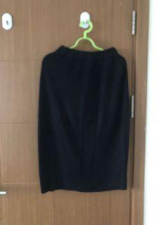 unbranded knit midi skirt (black)