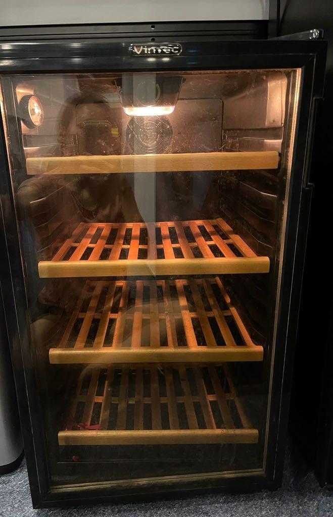 VINTEC V30SG Wine Fridge, TV & Home Appliances, Kitchen Appliances
