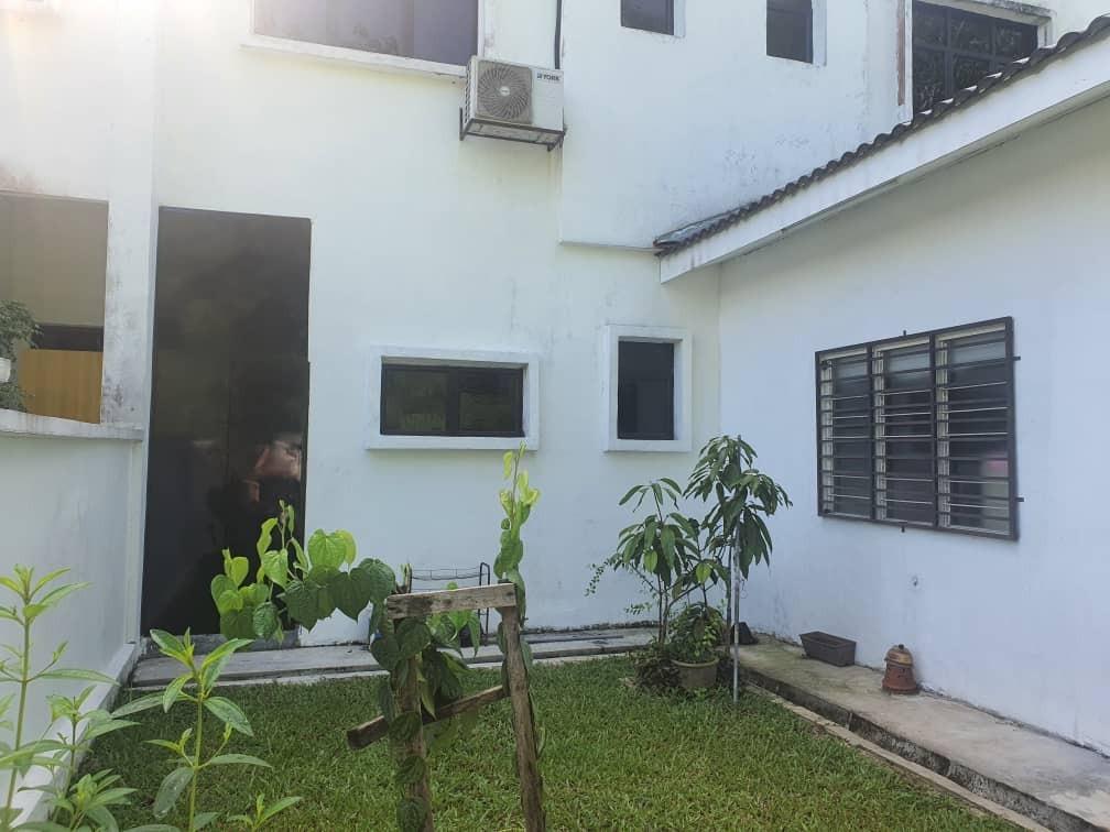 2Storey Semi D House End Lot Laman Bengkulu Sg Choh,Rawang, Property