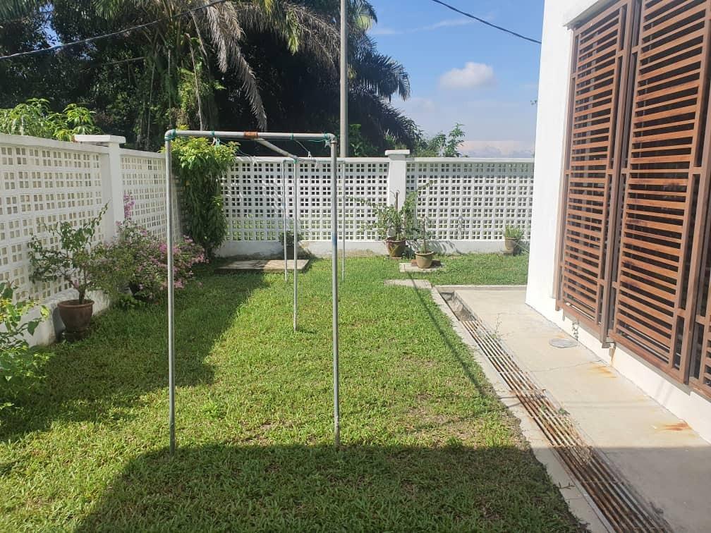 2Storey Semi D House End Lot Laman Bengkulu Sg Choh,Rawang, Property