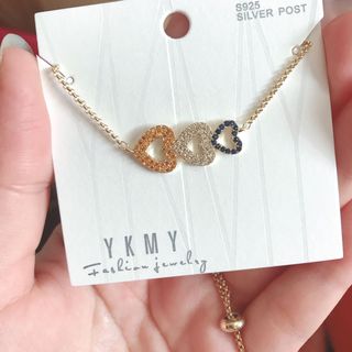 (Category: ) located in . Submitted by worththevalue (Listing ID 1126983883, Image 1). Description: .