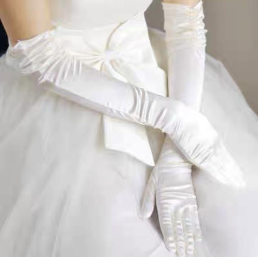 wedding gloves