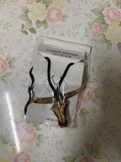 （分類：）位於 。 由 jasminemacy 提交（商品編號 1127085028，圖片 1）。簡介： 。