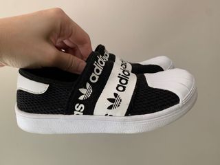 （分類：）位於 。 由 wheel_bag 提交（商品編號 1126948394，圖片 1）。簡介： 。