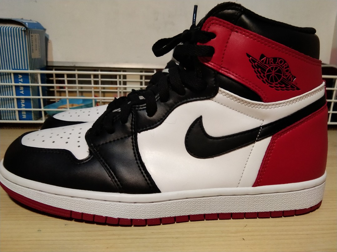 air jordan retro red white black