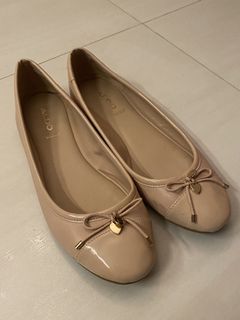 （分類：）位於 。 由 90s.vibes 提交（商品編號 1127114229，圖片 1）。簡介： 。