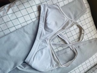 （分類：）位於 。 由 zoewuchan 提交（商品編號 1126984982，圖片 1）。簡介： 。