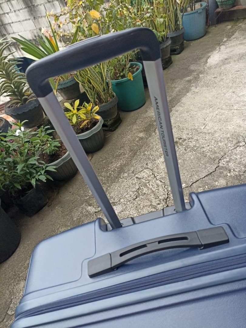 american tourister big size