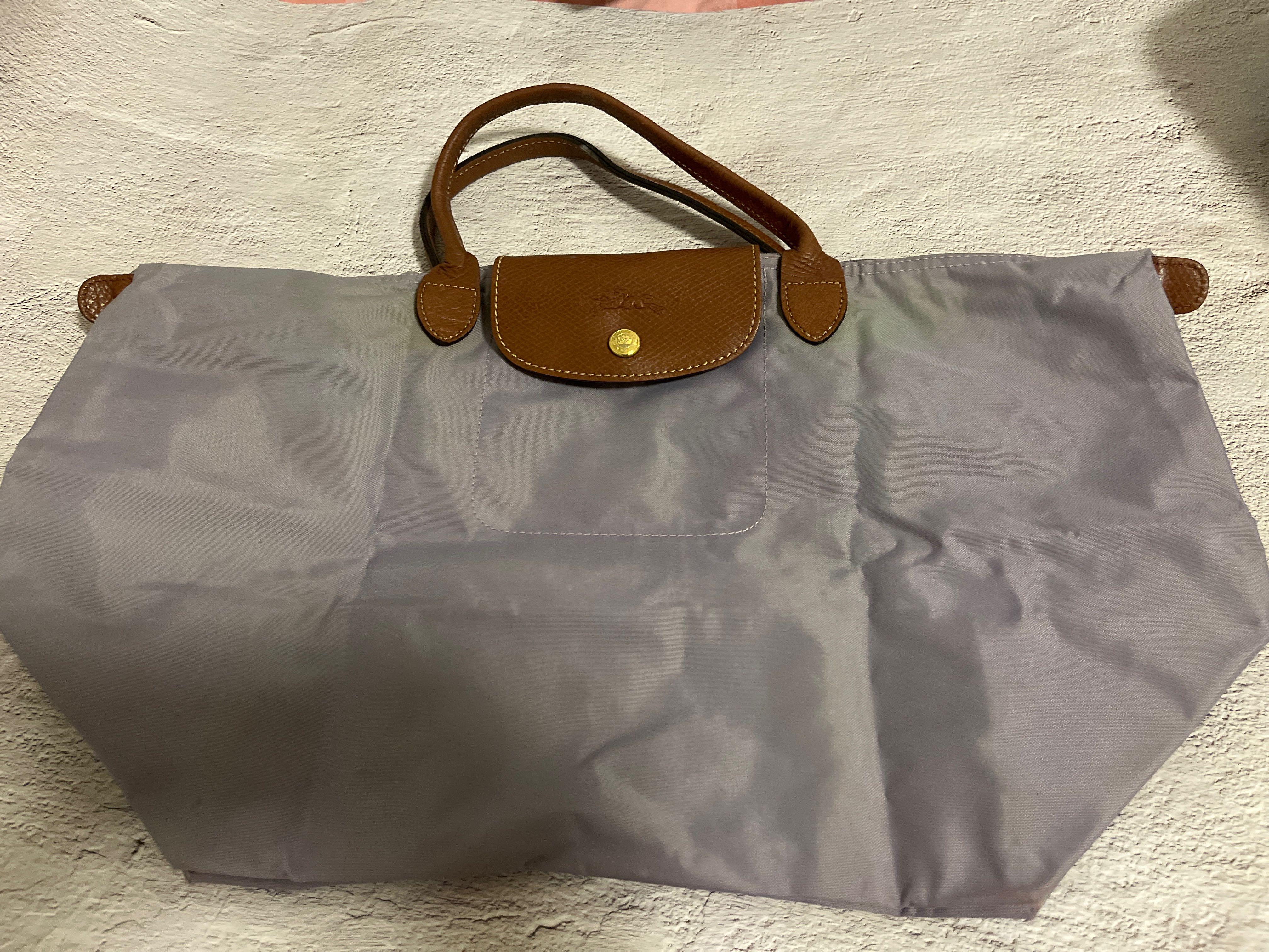longchamp isetan scotts