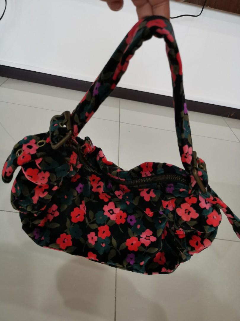Gap online shoulder bags