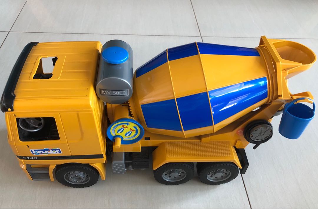 Bruder Cement Mixer, Hobbies & Toys, Toys & Games on Carousell