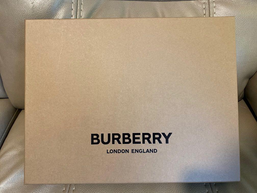 Burberry Scarf Gift Box Carousell