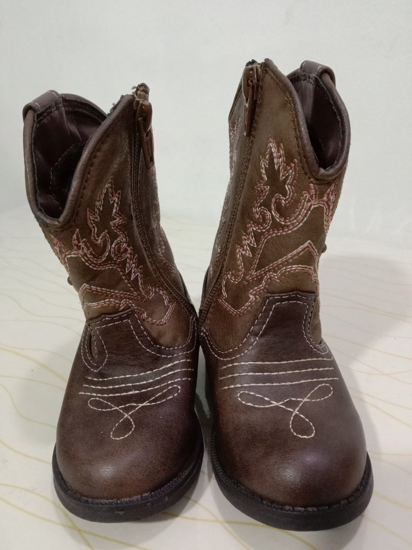 cherokee darcy boots
