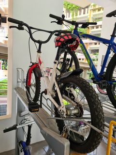 (Category: ) located in . Submitted by malaguo (Listing ID 1127057381, Image 1). Description: .