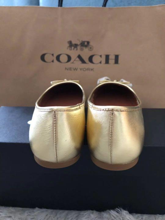 Gold online pumps uk