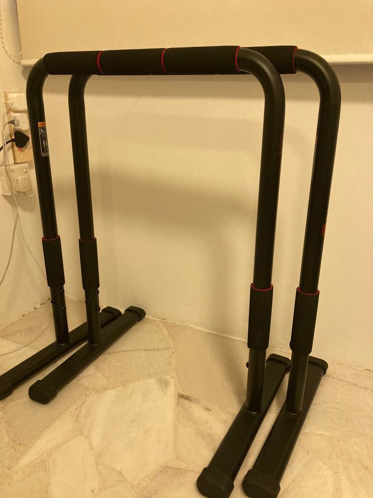 Decathlon dip bars, Sports Equipment, Exercise & Fitness, Cardio