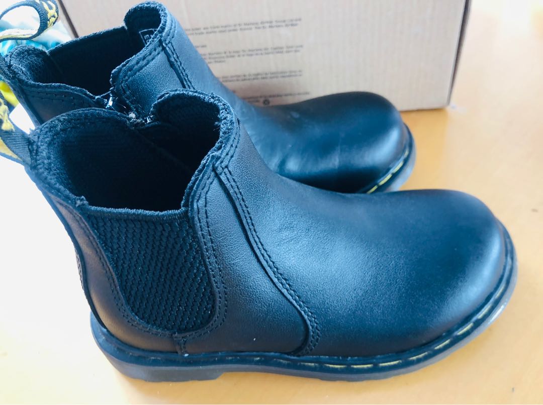 Dr store martens shenzi