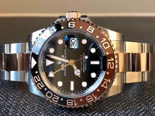 (Category: ) located in . Submitted by timepiece_crowne (Listing ID 1125757928, Image 1). Description: .