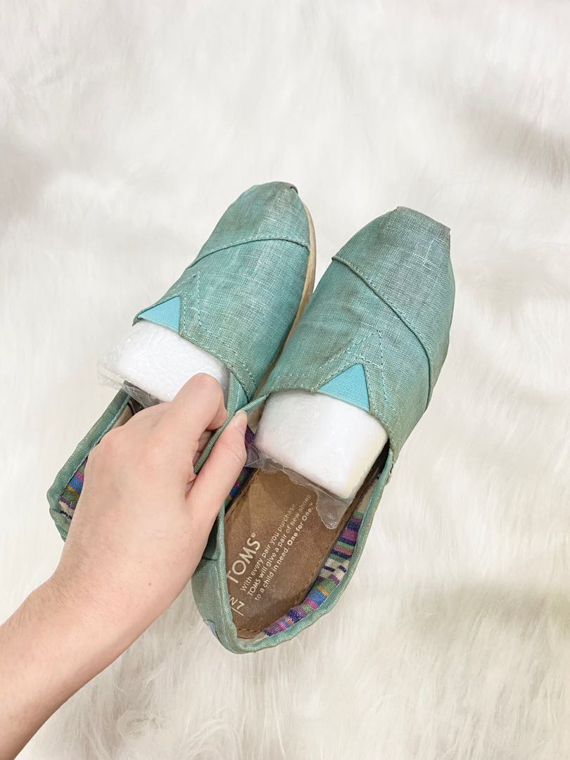 Toms free new arrivals shipping