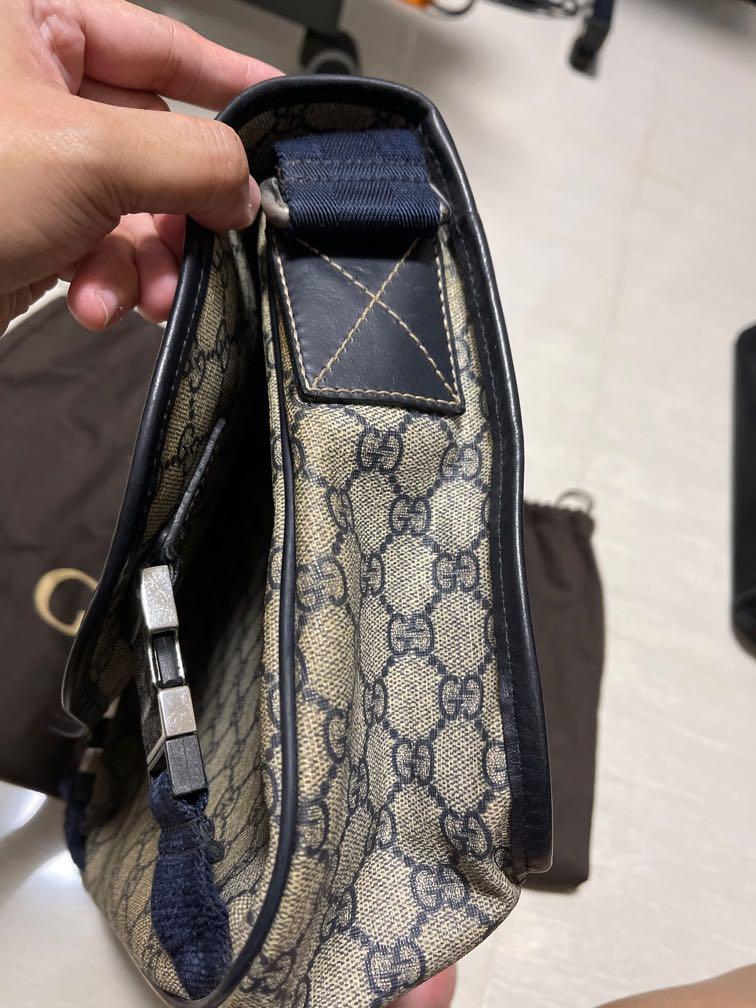 GUCCI Mens sling bag, Men's Fashion, Bags, Sling Bags on Carousell