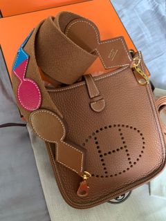 （分類：）位於 。 由 mizanolala 提交（商品編號 1126962702，圖片 1）。簡介： 。
