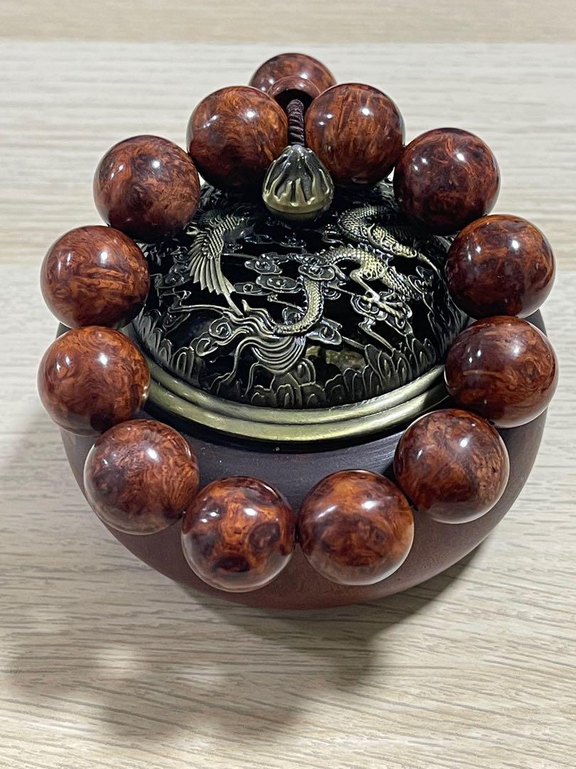 Huanghuali Wood Bracelet 海南黄花梨 瘤疤2 0手串 Women S Fashion Jewelry Organisers Bracelets On Carousell