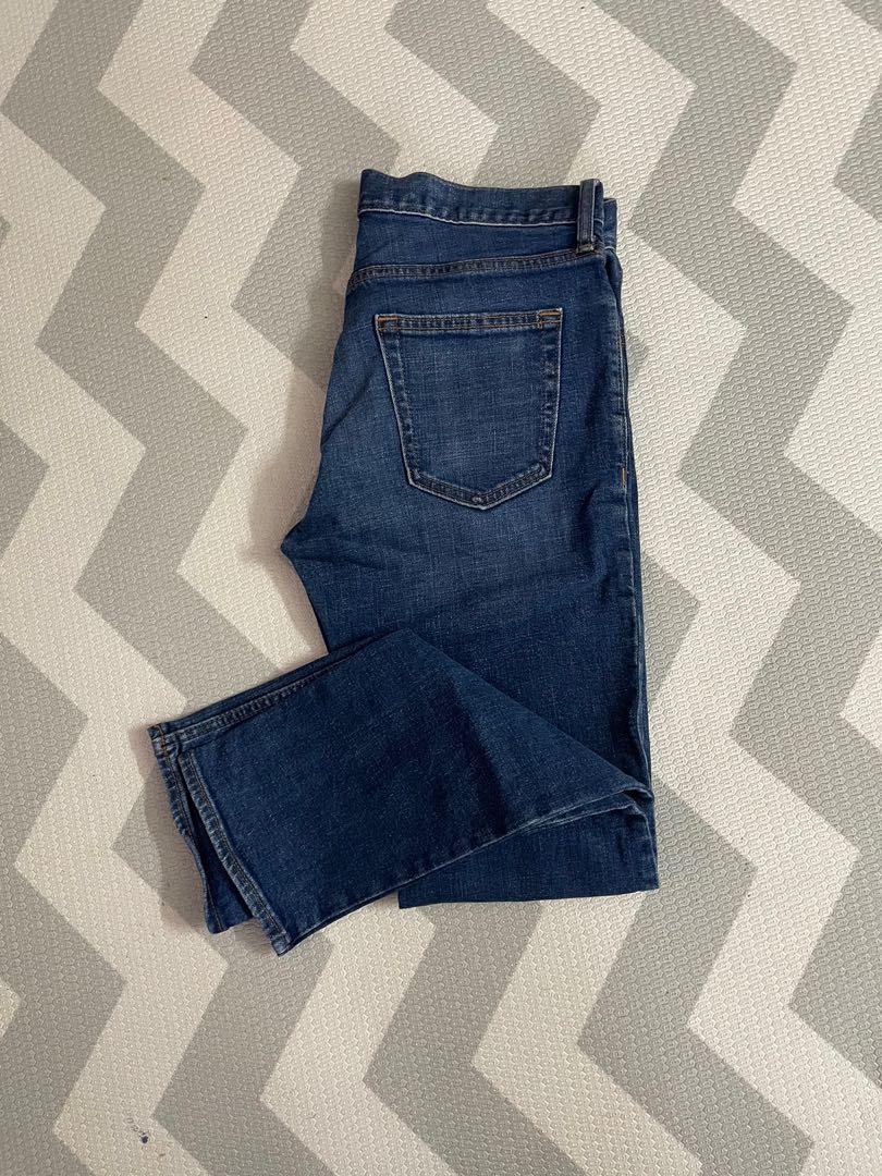 Jeans - Old Navy Slim/ Etroit, Men's Fashion, Bottoms, Jeans on Carousell