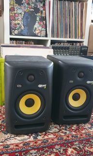 (Category: ) located in . Submitted by ocularmodular (Listing ID 1126951010, Image 1). Description: .