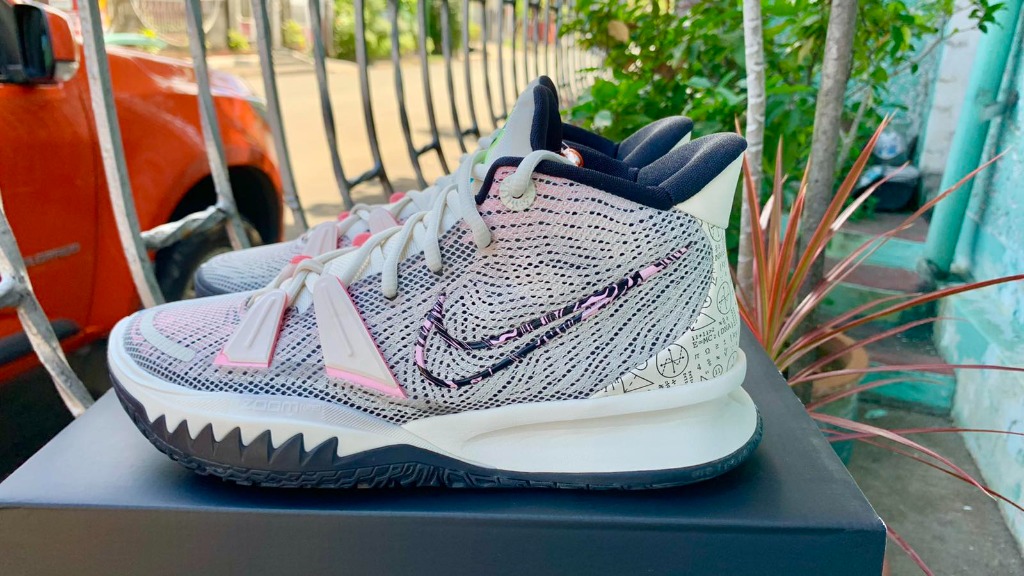 Kyrie ivory top