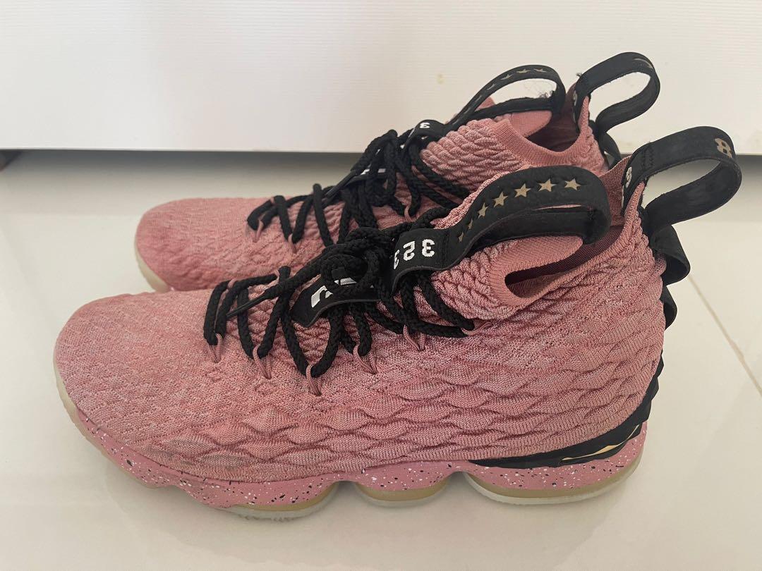 Lebron 15 cheap hollywood footlocker