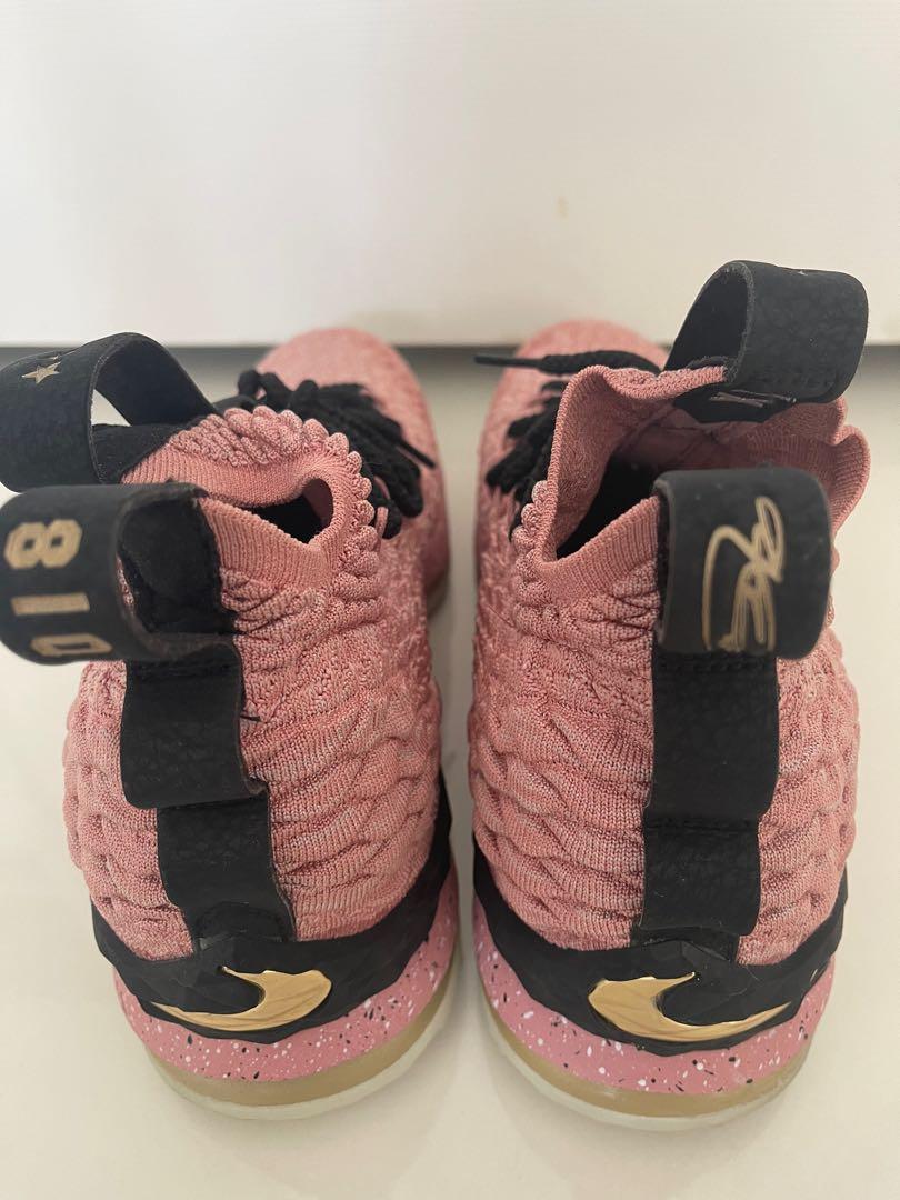 Lebron 15 discount hollywood footlocker
