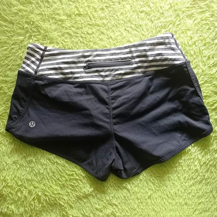 LULULEMON SHORT 2,5\