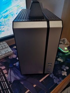 （分類：）位於 。 由 tris77 提交（商品編號 1126997464，圖片 1）。簡介： 。