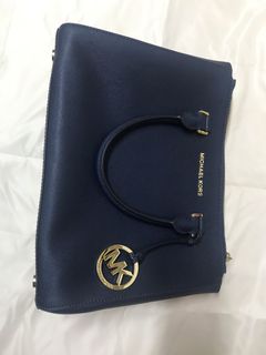（分類：）位於 。 由 heybiezz 提交（商品編號 1126965241，圖片 1）。簡介： 。