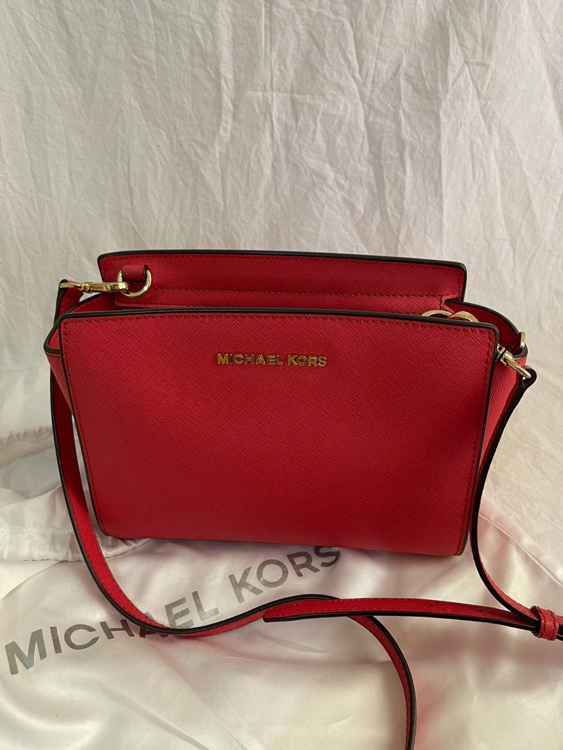 michael kors sling bag red