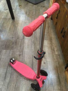 Micro Kick Scooter (adjustable height)