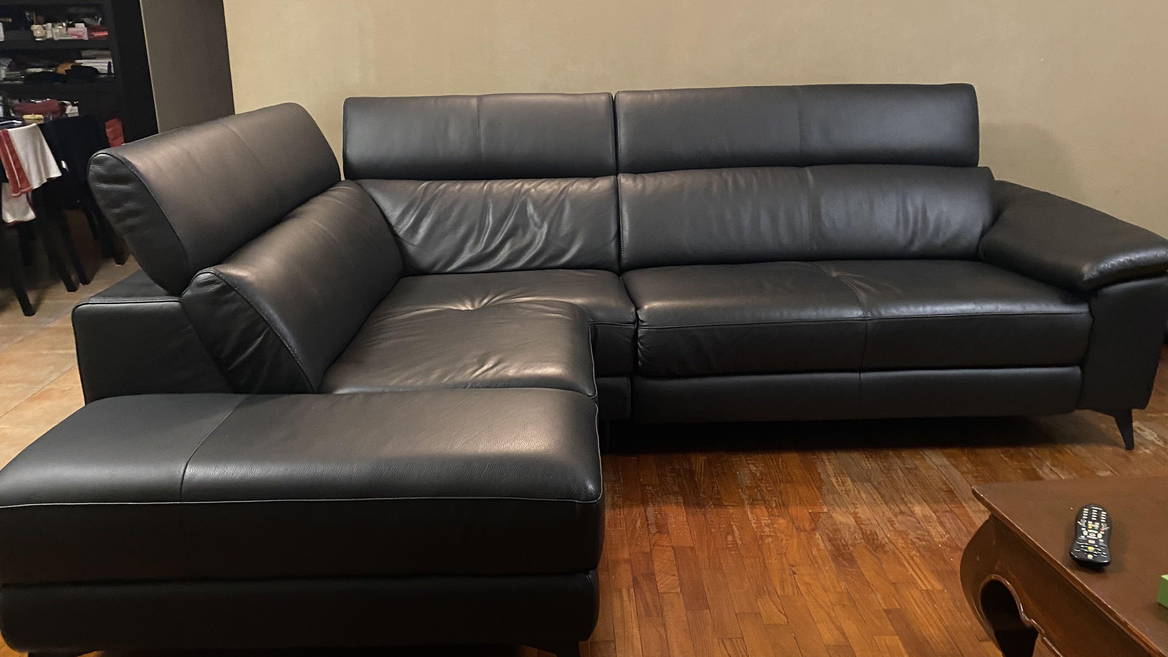 Courts hotsell recliner sofa
