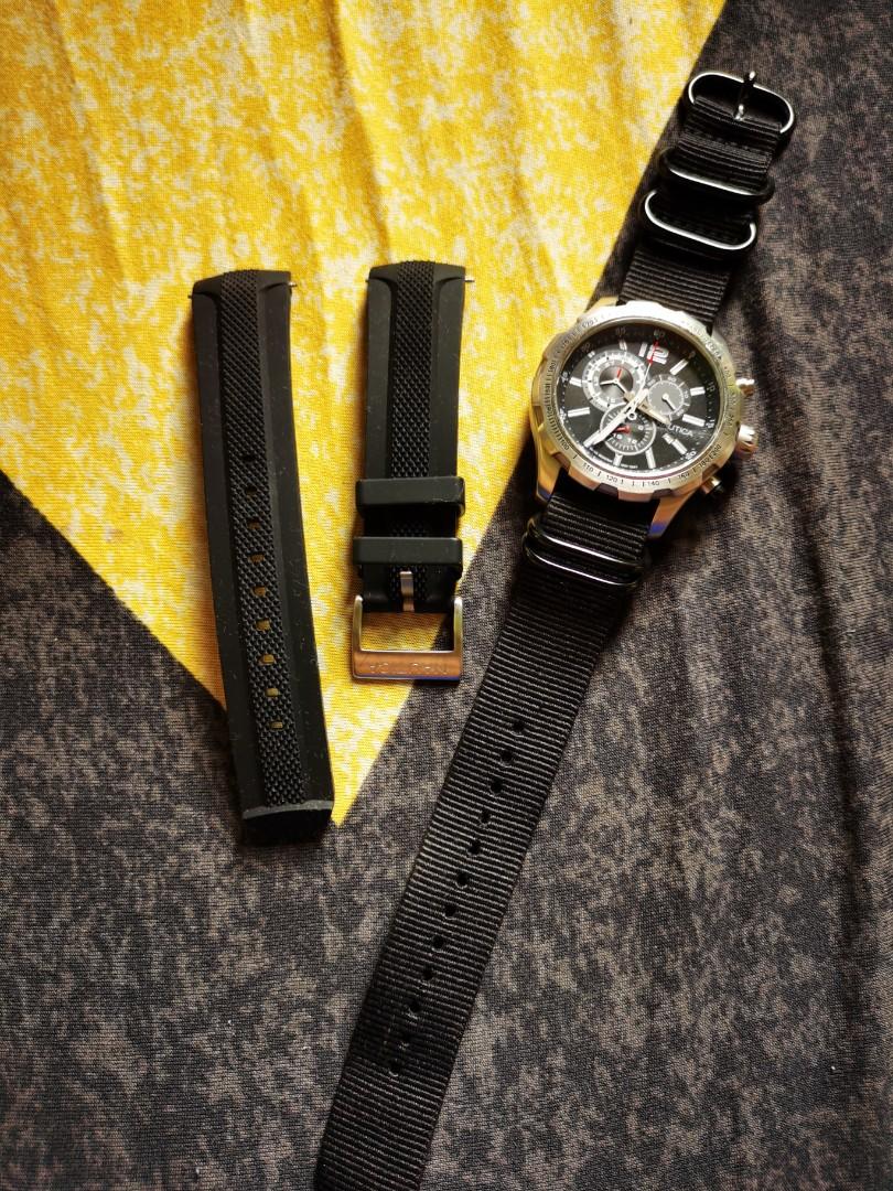 Nautica watch, Men's Fashion, Watches & Accessories, Watches on Carousell
