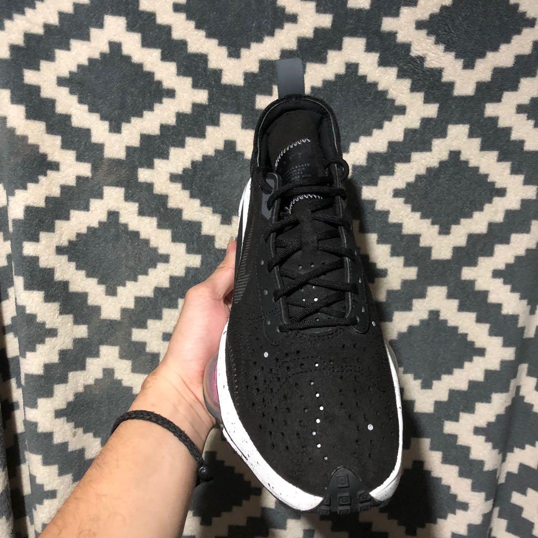 Nike Air Zoom Typer Hyper, Men's Fashion, Footwear, Sneakers on Carousell