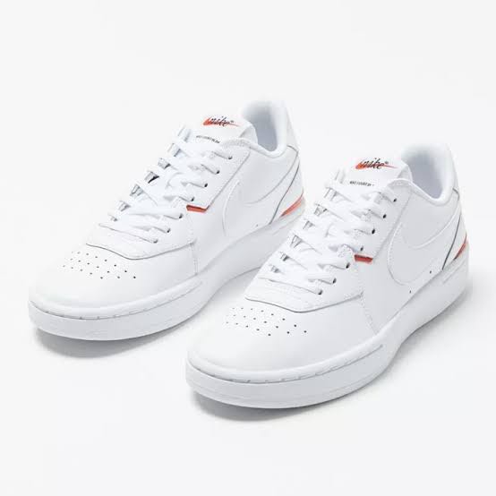 nike court blanc sneaker black and white